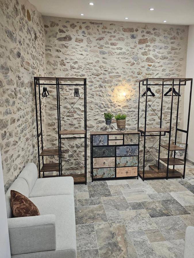 Location de vacances pour 2 personnes, avec terrasse à Vallon-Pont-d'Arc