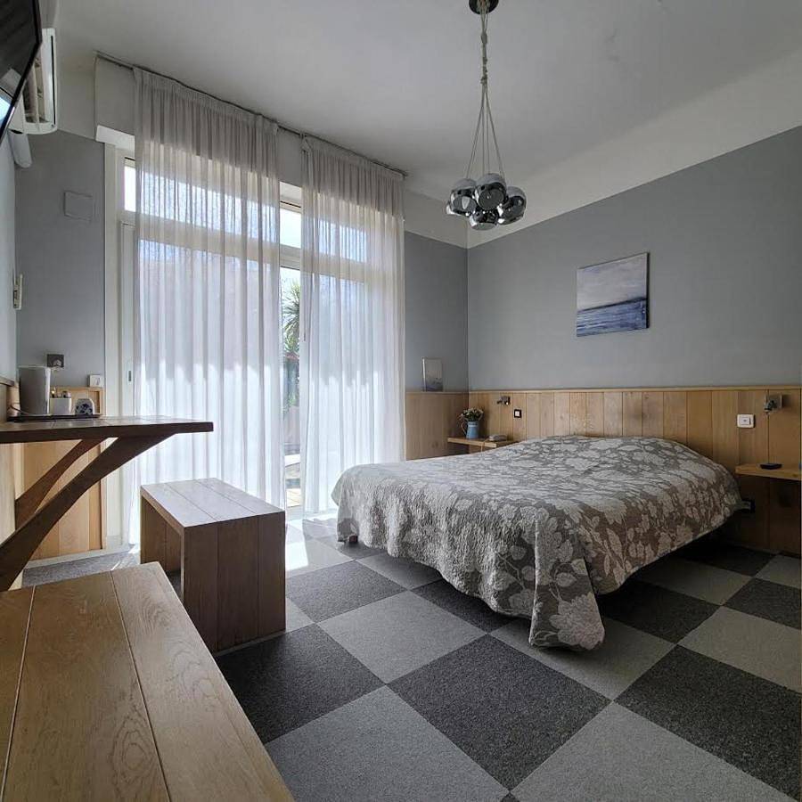 Single Room in Saint-Paul-en-Born, Côte d’Argent