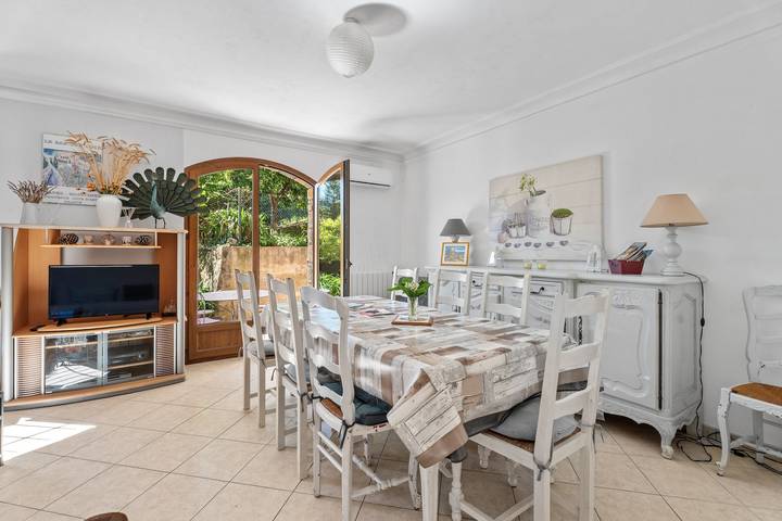 Gîte pour 8 personnes, avec jardin et terrasse, animaux acceptés à Le Bar-sur-Loup - 2