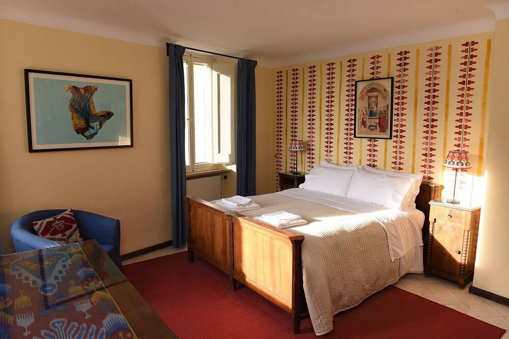 Appartement entier, Charmante maison de ville médiévale avec une vue imprenable dans le centre historique de Todi in Todi, Province de Pérouse