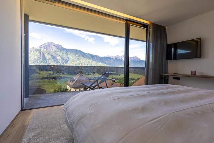 Ferienwohnung für 6 Personen, mit Ausblick und Sauna sowie Garten in Toblach - 2