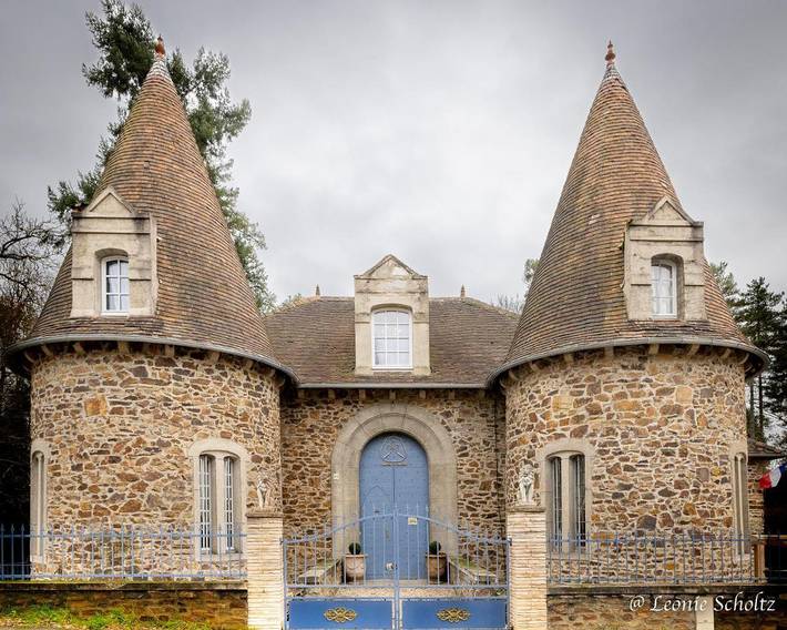Location de vacances pour 2 personnes, avec jardin ainsi que vue et piscine à Sainte-Sévère-sur-Indre