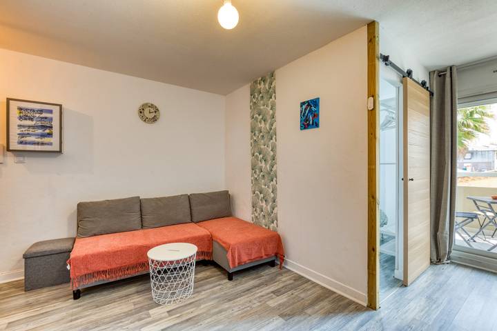 Appartement entier, Le Provence : T2 climatise renove - plage a 200 m - Corniche de Sete in Sète, Côte méditerranéenne (France)