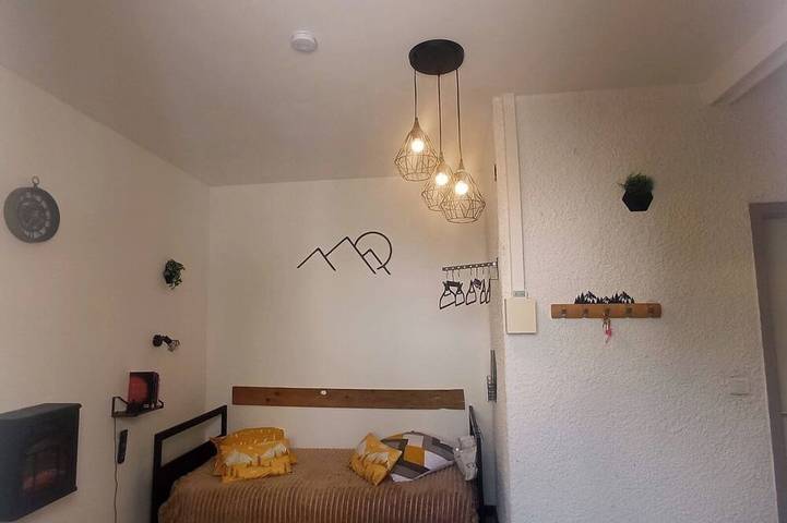 Entire apartment, Studio hypercentre hyper calme Argelès-Gazost in Argelès-Gazost, French Pyrenees