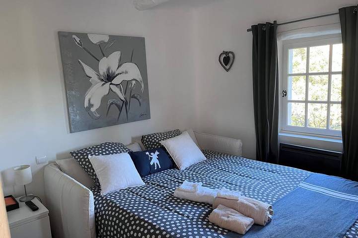 Location de vacances pour 2 personnes, avec terrasse à Peymeinade - 2