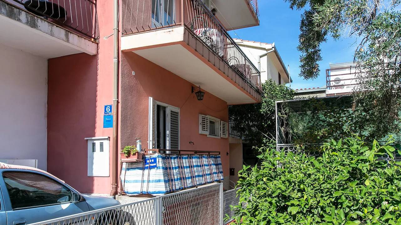 Appartamento vacanze a Podaca a partire da 195€ a notte