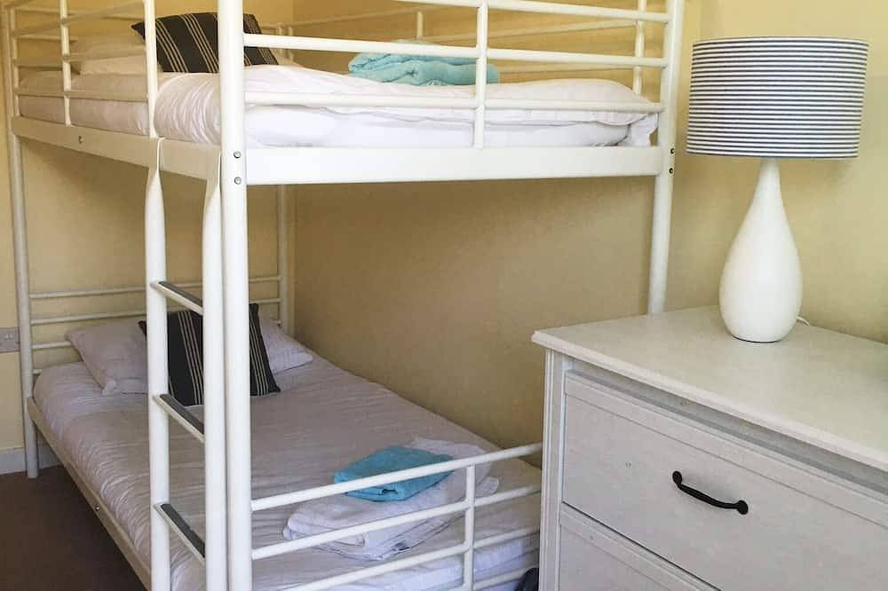 “Blue Skies” 2 Bedroom Holiday Let In Whitstable in Whitstable, Kent