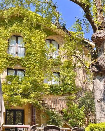 Hôtel pour 3 personnes, avec terrasse, animaux acceptés à Gradignan