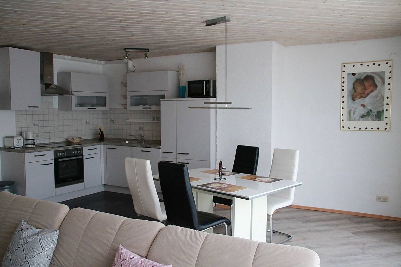 Ganze Ferienwohnung, Drei Ländereck in Hilzingen, Hegau