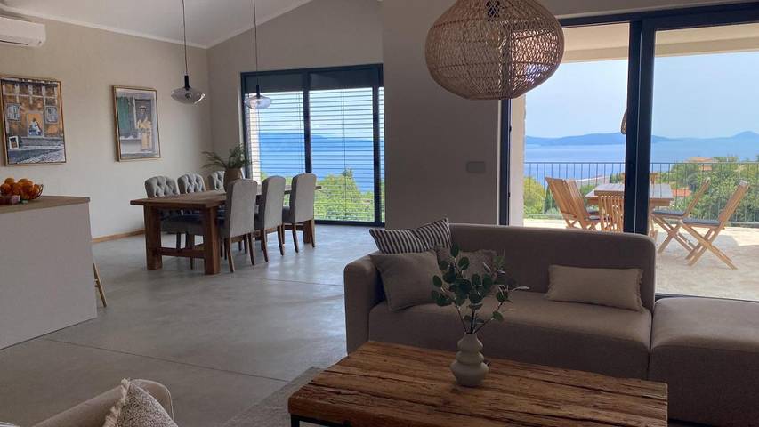 Villa pour 10 personnes, avec piscine ainsi que jardin et vue à Rabac - 3