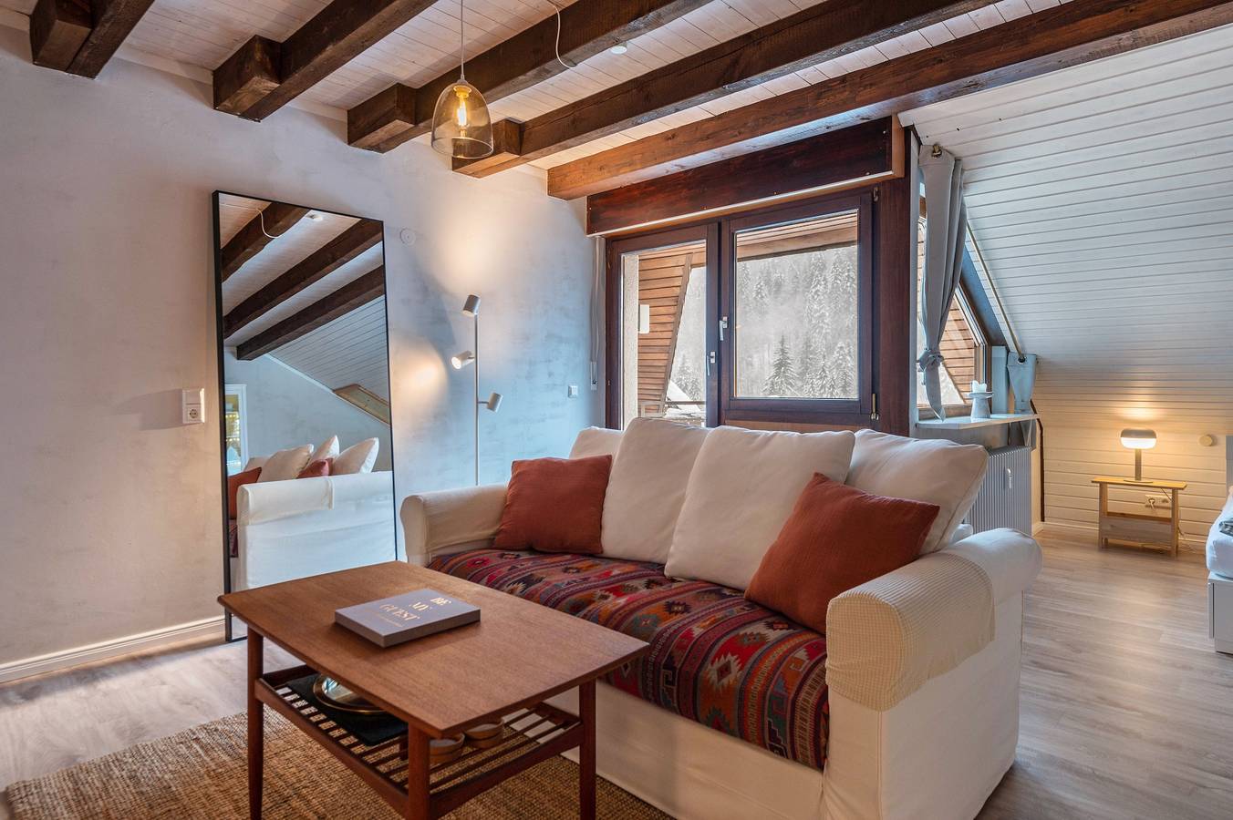 Geheel appartement, Vakantie Appartement "Köhlerstube" met Balkon & Wifi in Todtmoos, Zuidelijk Zwarte Woud