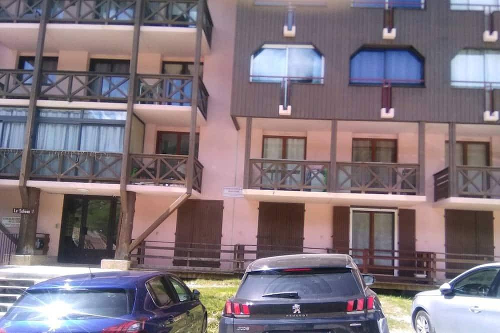 Ganze Wohnung, Studio 4 Personnes Avec Balcon aux Pieds des Remontées Mécaniques in La Foux d'Allos, Allos
