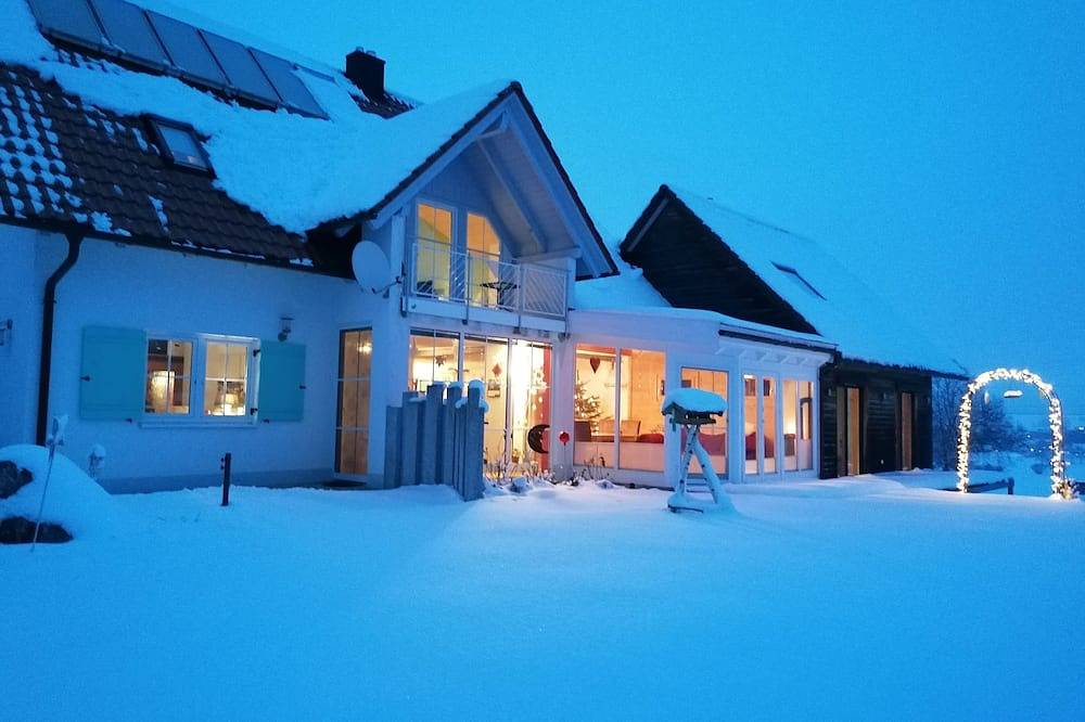 Ganze Wohnung, Villa Kunterbunt, ruhige Ferienwohnung im Grünen, ein Ort zum Entspannen! in Ottobeuren, Bayerisch Schwaben
