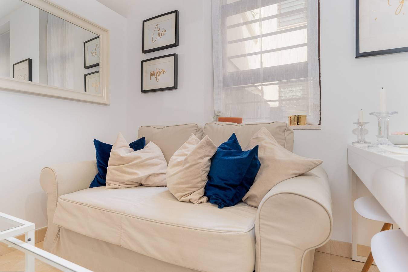 Ganze Wohnung, Ferienwohnung 'Alameda Cool' mit Wi-Fi und Klimaanlage in Casco Antiguo, Sevilla
