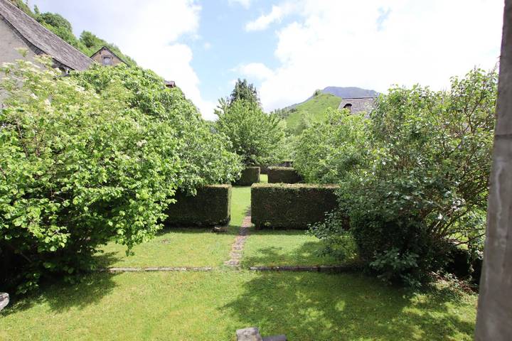 Gîte pour 6 personnes, avec jardin, animaux acceptés dans vallée d'Aspe - 2