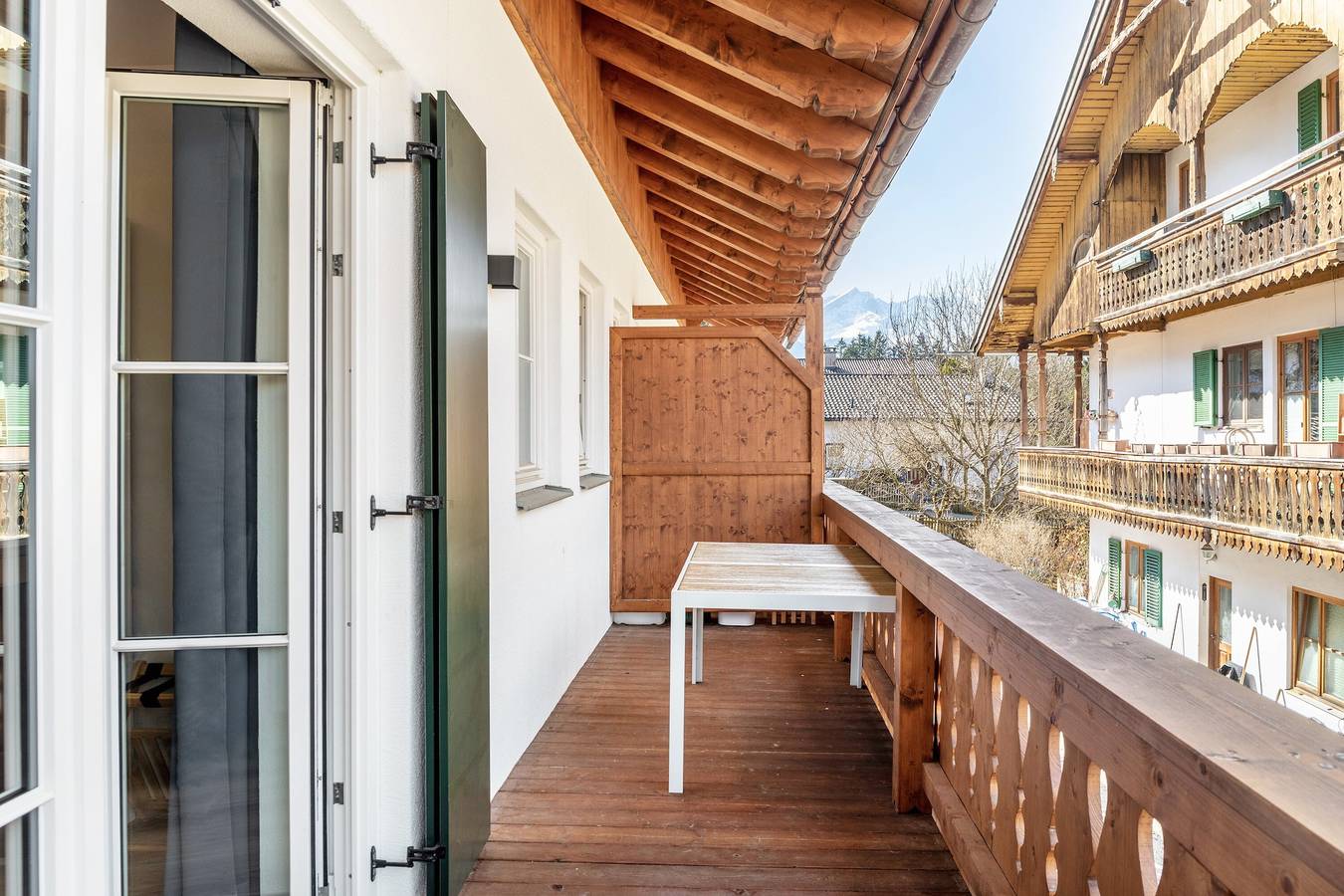 Apartamento entero, Apartamento 'Beim Klarwein' con vistas a la montaña, jardín compartido y Wi-Fi in Mühldörfl, Farchant