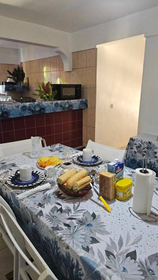 Gîte pour 4 personnes, avec vue ainsi que balcon et jardin dans Maupiti - 3