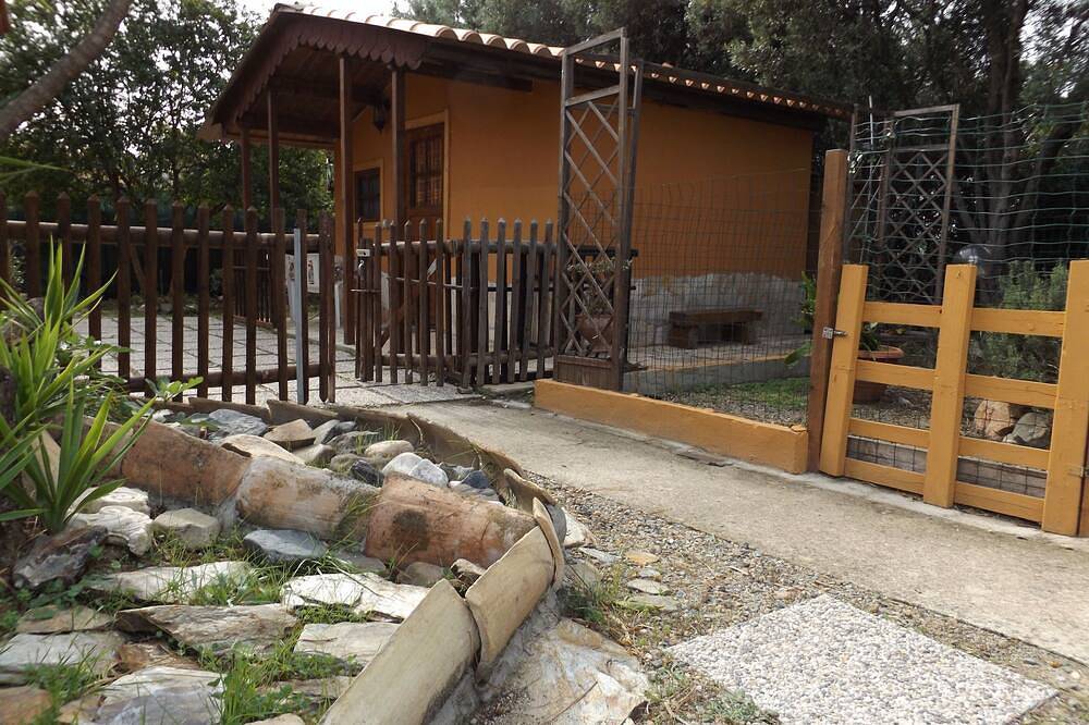 Casa de madera cerca del mar in Quartu Sant'Elena, Campidano
