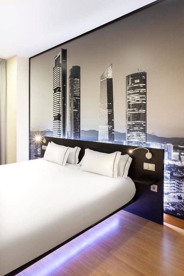 B&B Hotel Madrid Aeropuerto T4 in San Sebastián de los Reyes, Provincia de Madrid