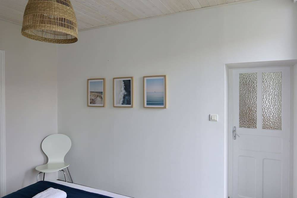 Quiet family cottage between sea and marsh! in Sallertaine, Vandea