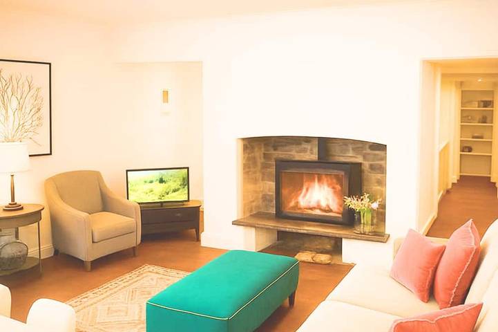 Holiday rental for 10 people, with garden in Chichester