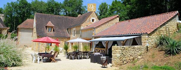 Gîte pour 6 personnes, avec terrasse ainsi que piscine et jacuzzi à Les Eyzies-de-Tayac-Sireuil