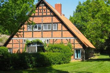 Bauernhof für 16 Personen, mit Garten und Terrasse in Wendland