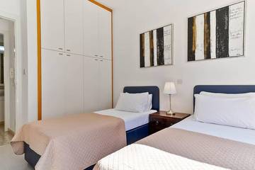 Villa for 4 People in Aphrodite Hills, South Cyprus, Photo 2