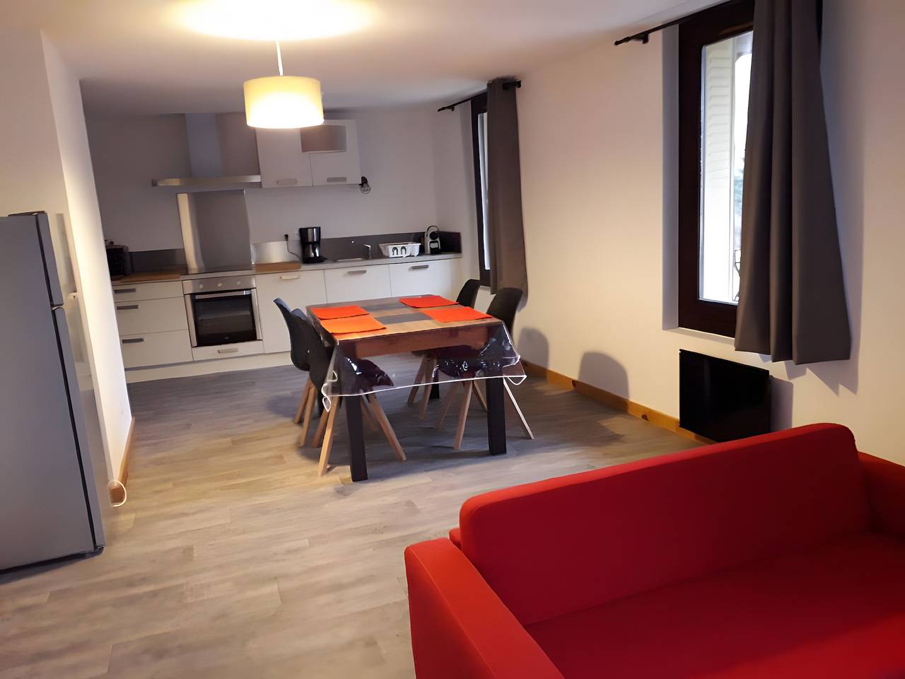 Ganze Wohnung, Ferienhaus 'Aigueblanche' mit Bergblick und Wlan in Aigueblanche, Savoie