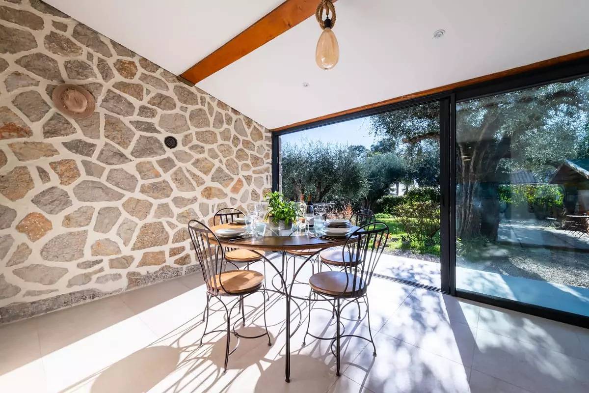 Casa tranquila, Piscina, Cerca de Cannes in La Roquette-sur-Siagne, Region de Cannes