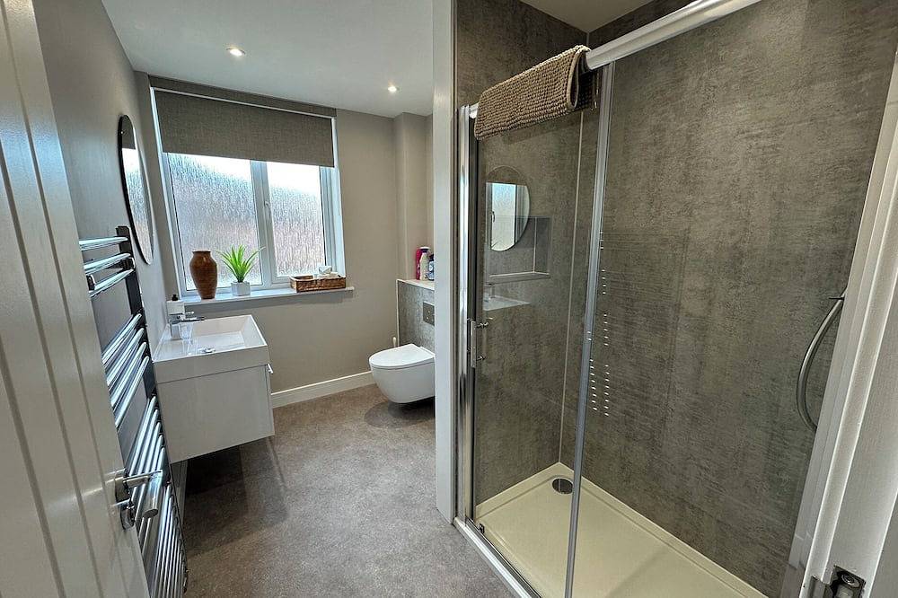 The Clyde, family friendly in Melrose in Melrose, Scottish Borders