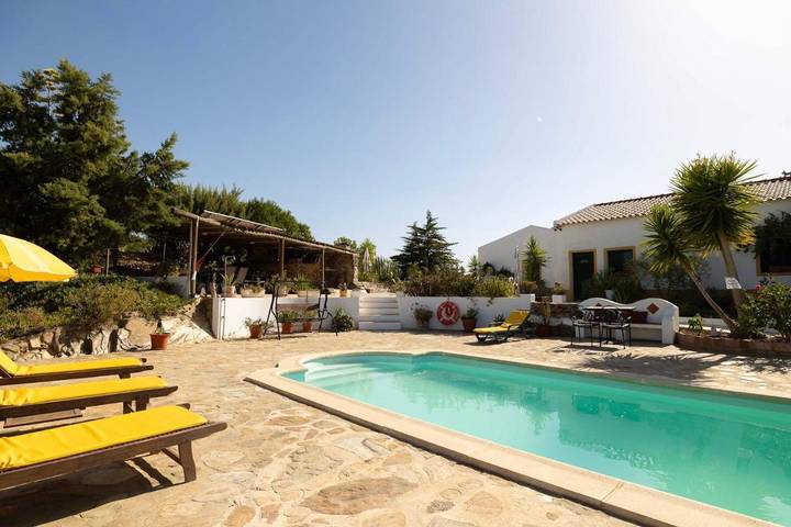 Casa rural para 5 personas, con Terraza y Jardín además de Piscina y Vistas en Paymogo - 3