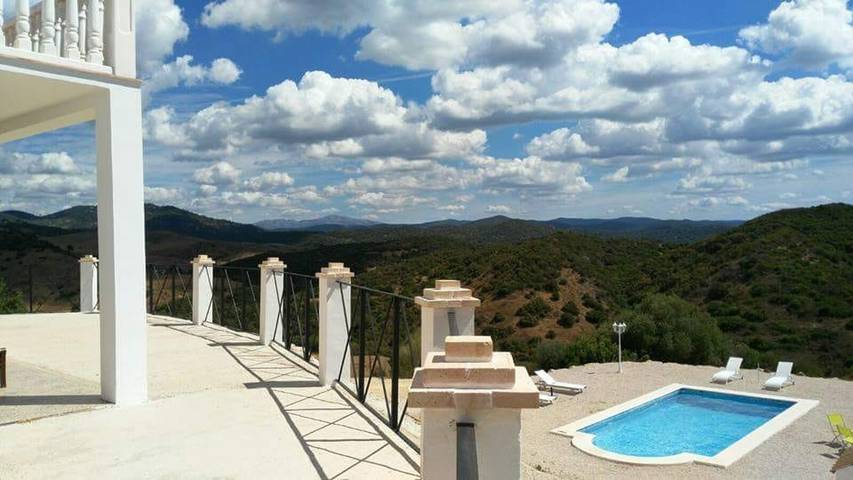 Chalet para 6 personas, con terraza y piscina en Parque natural de Los Alcornocales - 3