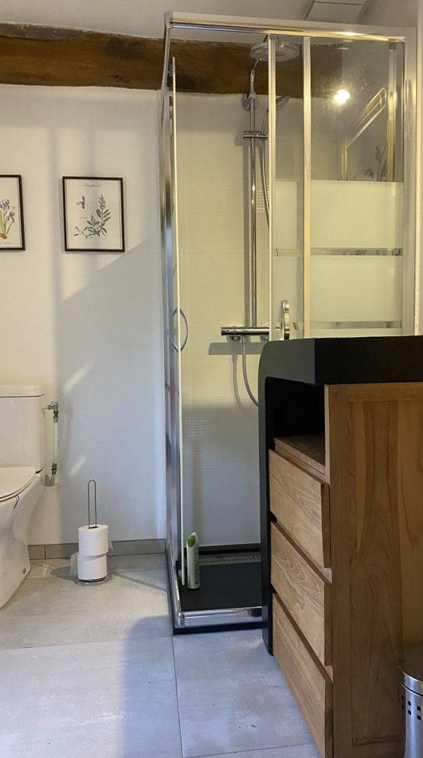 Chambres d'hôtes "La Fée Verte" - Chambre fleurs in Le Puy-Notre-Dame, Vallée de la Loire