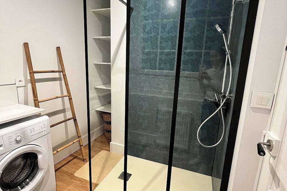 Appartement entier, Gîte cosy à la campagne à 17 km de Beauvais, et 20 km de l'aéroport ! in Berthecourt, Oise