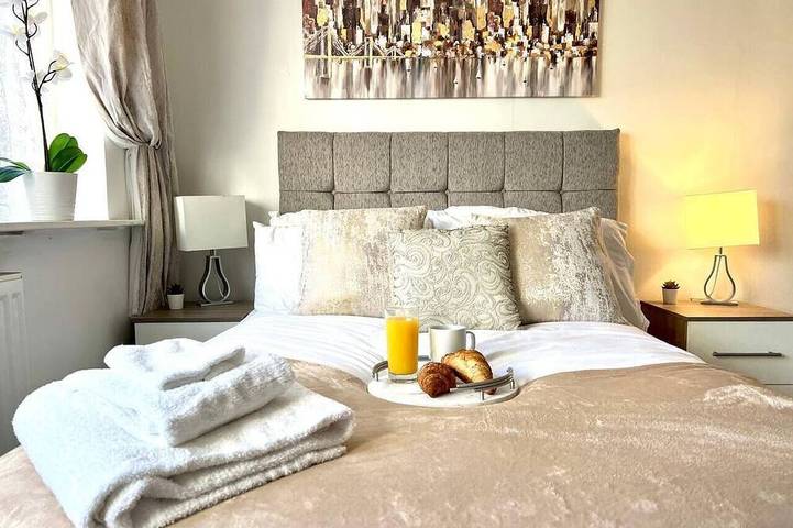 Apartment for 7 people in Colchester