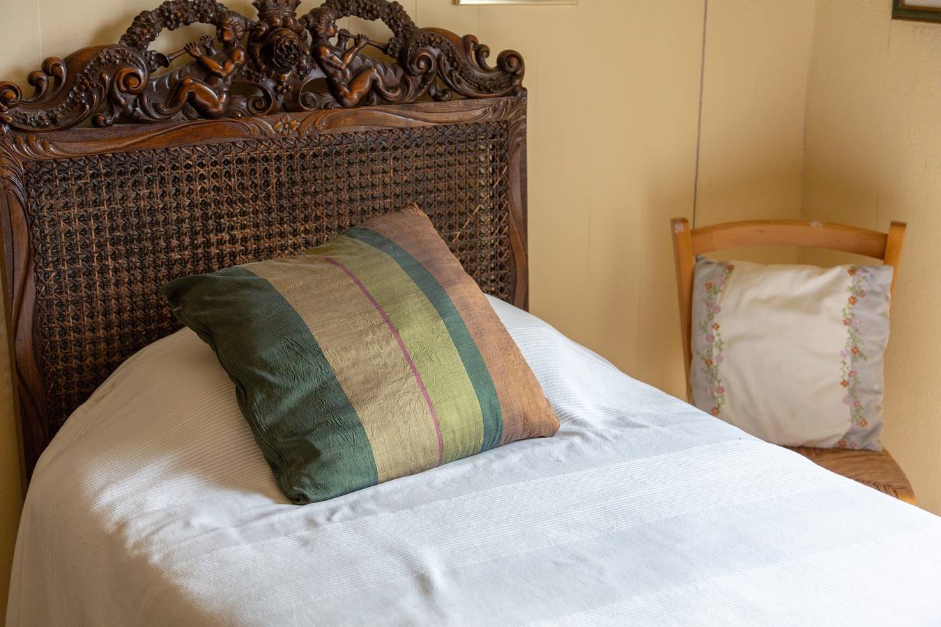 Chambre d’hôtes « Chambre Verte » avec jardin partagé et Wi-Fi in Riec-sur-Bélon, Région de Quimper