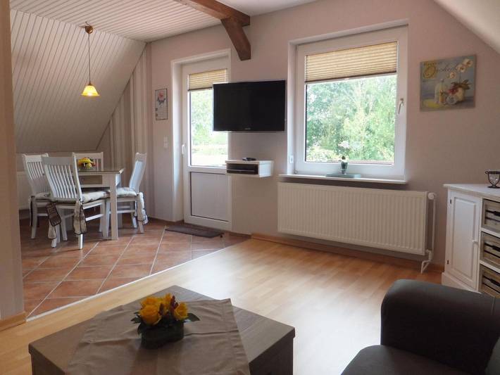 Ferienwohnung für 2 Personen, mit Balkon und Garten, kinderfreundlich in Nieblum