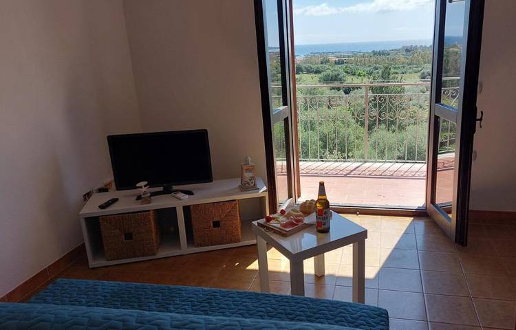 Gîte pour 2 personnes, avec vue et balcon à Porto Ottiolu - 2