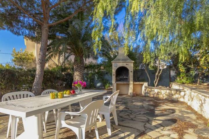 Ferienhaus für 4 Personen, mit Garten