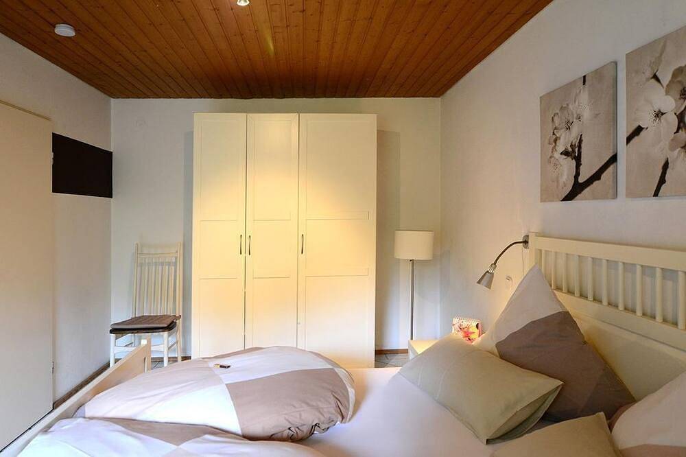 Ganze Wohnung, Ferienwohnung Haus Sonnenschein - Ferienwohnung in Wiltingen, Landkreis Trier-Saarburg