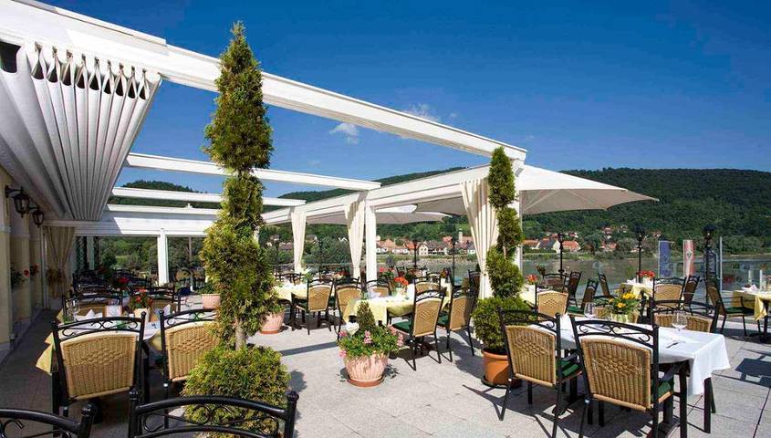Hotel für 2 Personen, mit Garten und Sauna sowie Whirlpool und Pool - 1