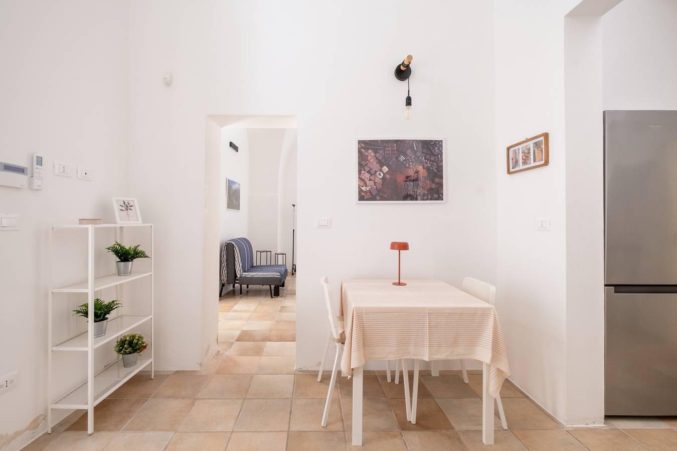 Ganze Wohnung, Apartment „L'angolo Del Teatro“ mit privater Terrasse und Klimaanlage in Galatone, Golf von Tarent