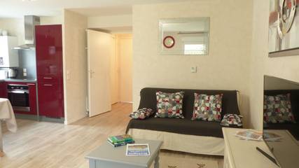 Gîte pour 4 personnes, avec balcon et jardin à Plescop