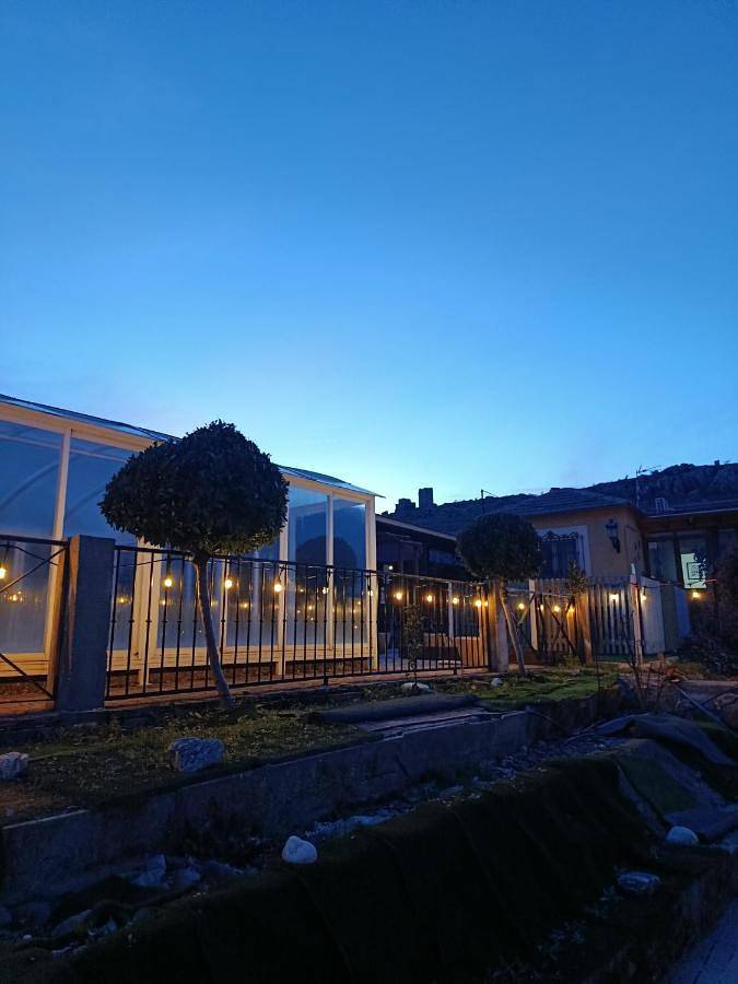 Casa rural para 16 personas, con Balcón y Jacuzzi además de Terraza y Jardín en Provincia de Ciudad Real - 4