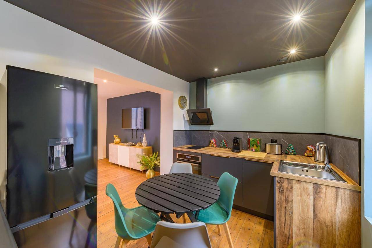 Appartement entier, One-Bedroom Apartment in Solesmes, Département Nord