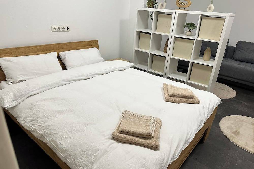Ganze Wohnung, Modernes Apartment nahe Hauptbahnhof – zentral & gut angebunden in Augsburg, Bayerisch Schwaben