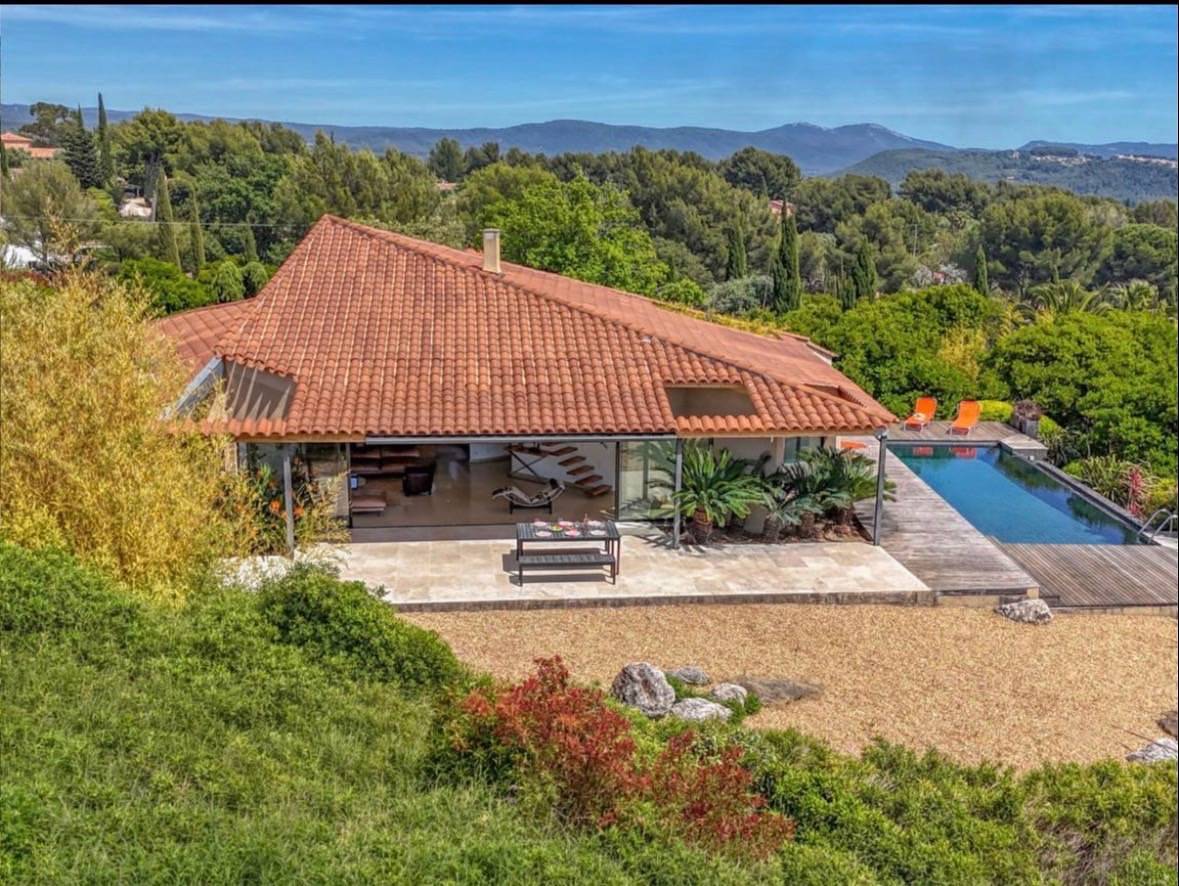 Exceptional with Swimming Pool and Sea Views in La Cadière-d'Azur, Mittelmeerküste (Frankreich)