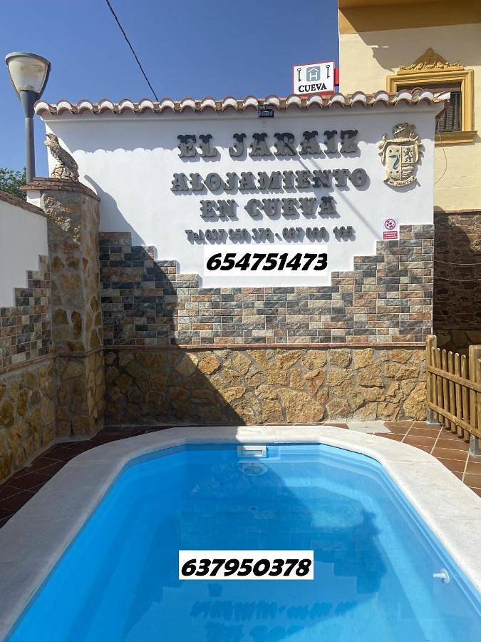 Casa rural para 10 personas, con Terraza y Jardín además de Piscina y Vistas en Comarca de Guadix - 4