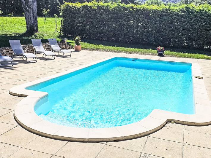 Maison de vacances pour 4 personnes, avec Terrasse ainsi que Jardin et Piscine à Bonnieux